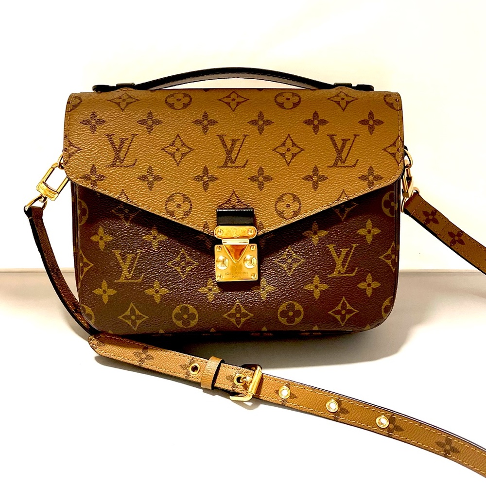 Authentic Louis Vuitton Monogram Reverse Pochette Métis